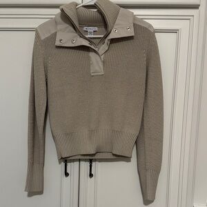 Athleta Women's Tan V-Neck Sweater